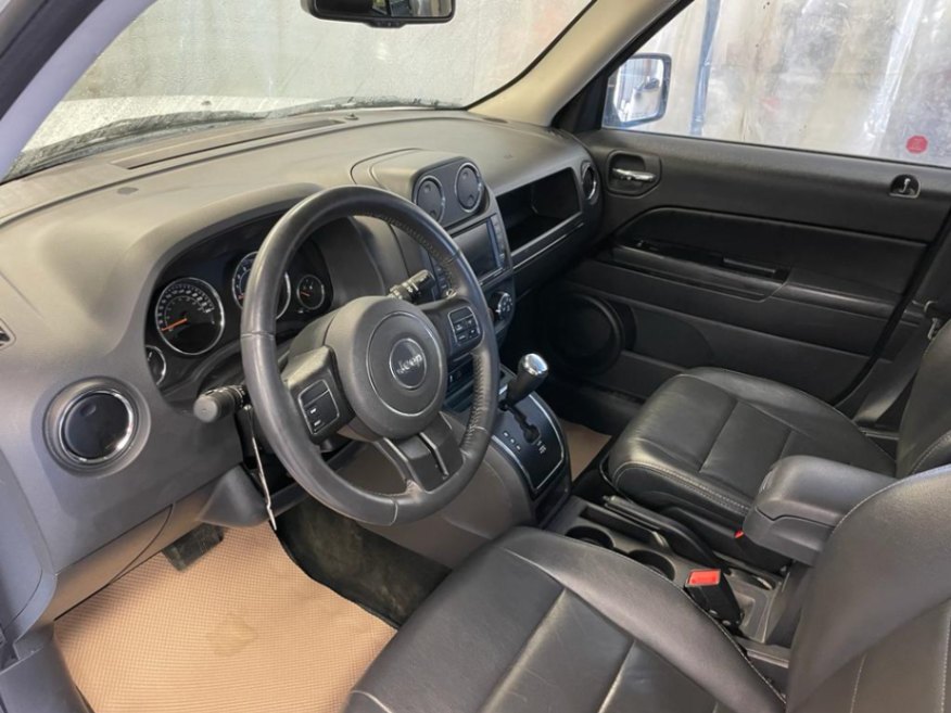 /drivenbyyouautosales/2016-Jeep-Patriot-1749870131222926.jpg