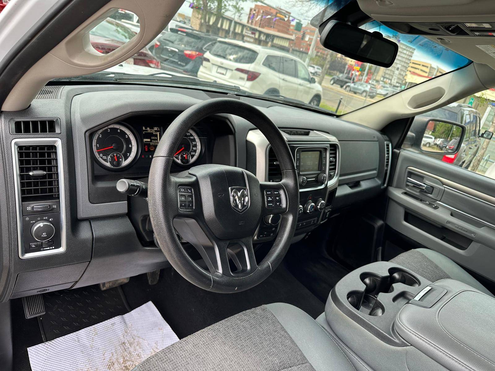/drivenbyyouautosales/2016-Ram-1500-5136141102178591.jpg