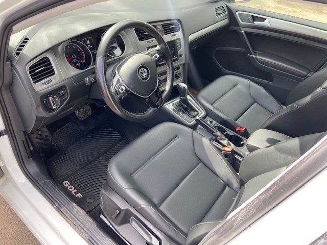 /drivenbyyouautosales/2016-Volkswagen-Golf-2486971690547708.jpg