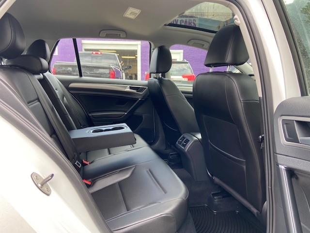 /drivenbyyouautosales/2016-Volkswagen-Golf-24958220563133082.jpg