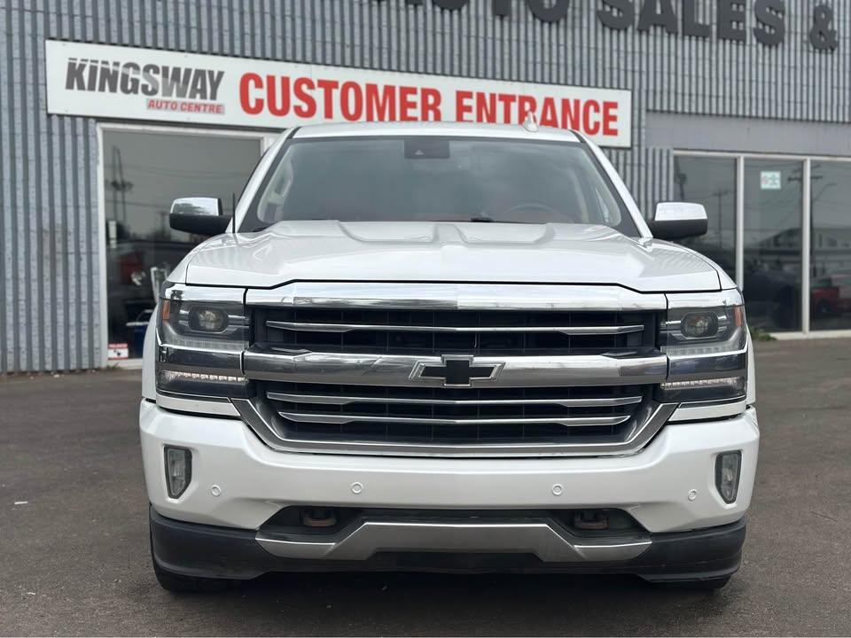 /drivenbyyouautosales/2017-Chevrolet-Silverado1500-37860411472021704.jpg