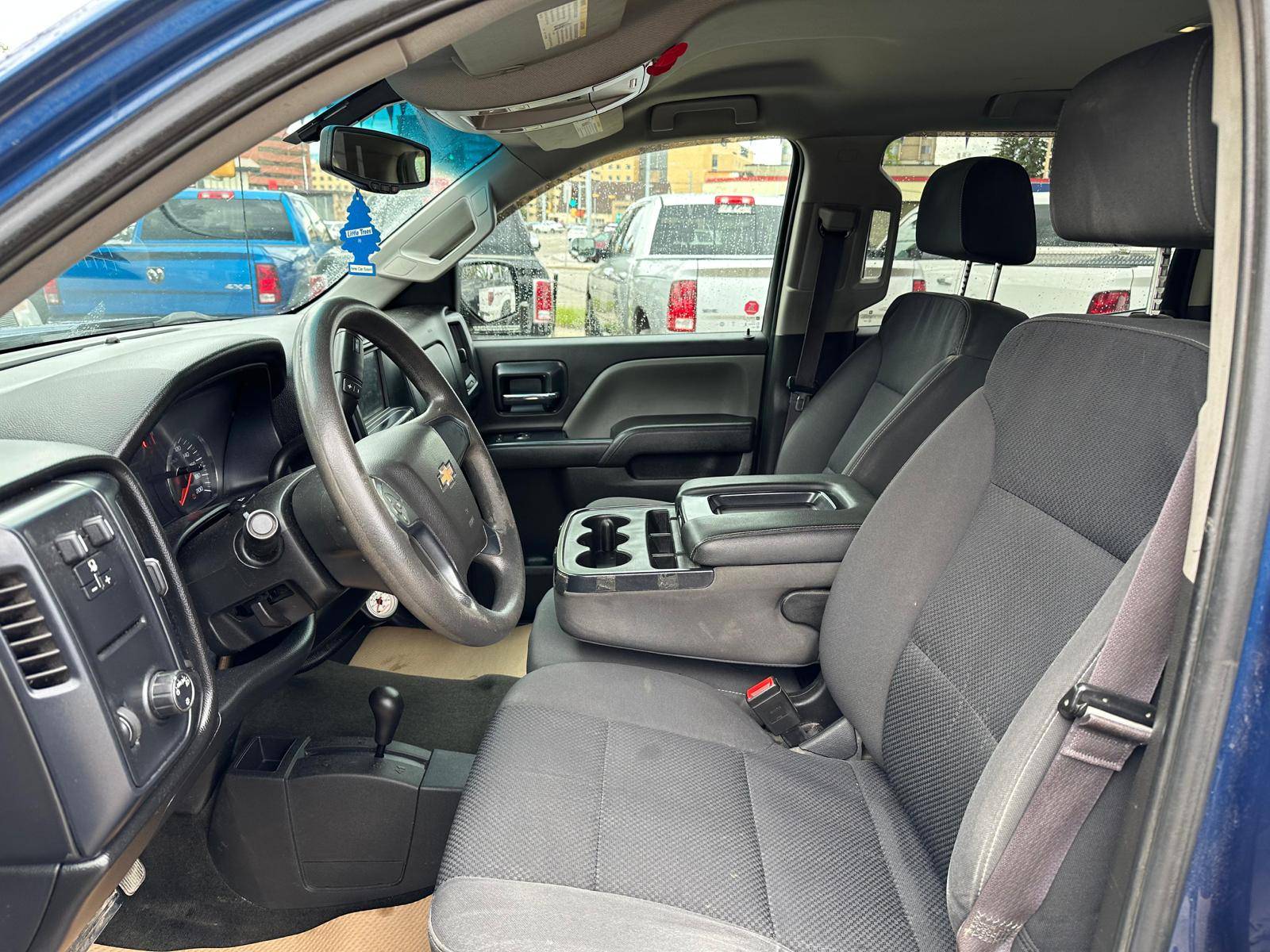 /drivenbyyouautosales/2017-Chevrolet-Silverado1500-9400799535987283.jpg