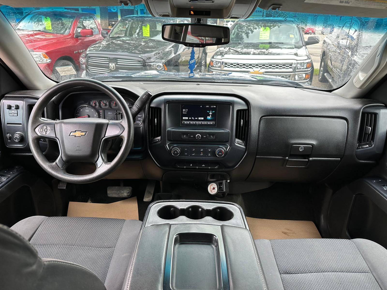 /drivenbyyouautosales/2017-Chevrolet-Silverado1500-9552300507175935.jpg