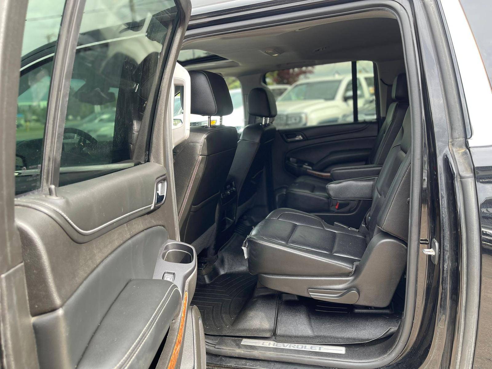 /drivenbyyouautosales/2017-Chevrolet-Suburban-11401222891065799.jpg