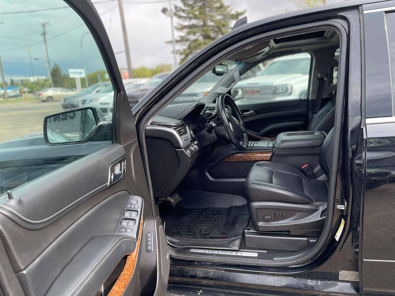 /drivenbyyouautosales/2017-Chevrolet-Suburban-49446193779573866.jpg