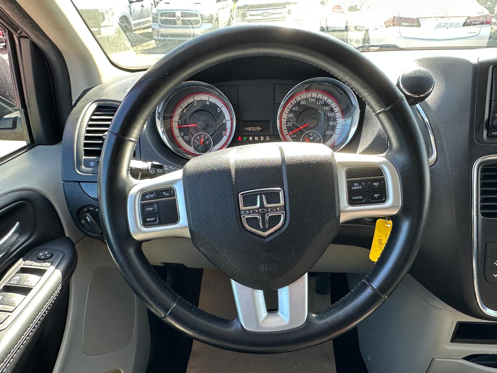/drivenbyyouautosales/2017-Dodge-GrandCaravan-9440861958078985.jpg