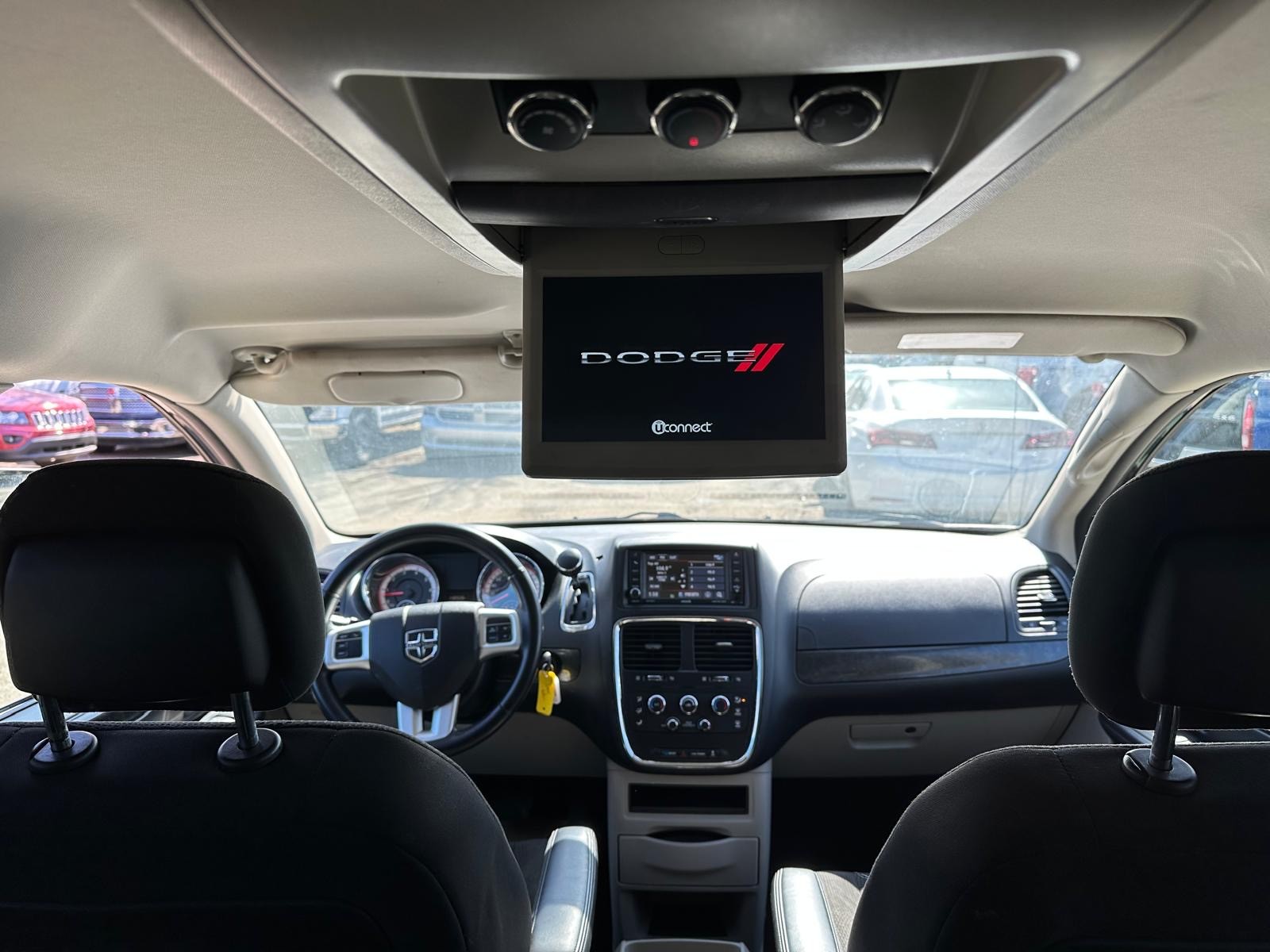 /drivenbyyouautosales/2017-Dodge-GrandCaravan-968035588988001.jpg