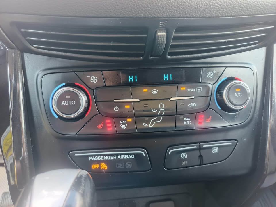 /drivenbyyouautosales/2017-Ford-Escape-0347915284170901.jpg