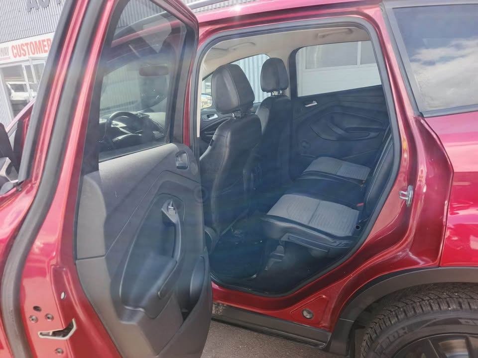 /drivenbyyouautosales/2017-Ford-Escape-8590386564873942.jpg