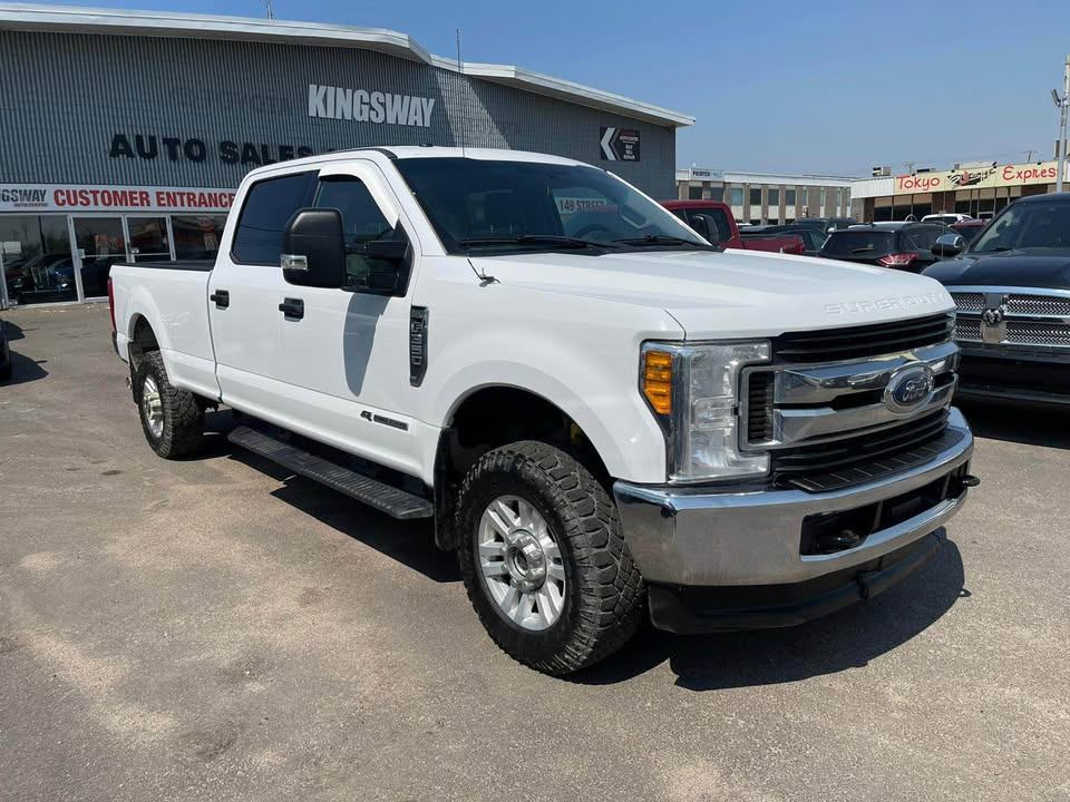 /drivenbyyouautosales/2017-Ford-SuperDuty-9704882365505532.jpg