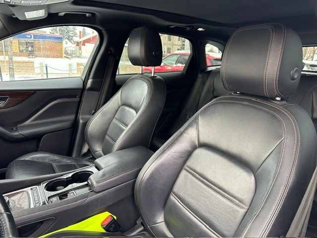 /drivenbyyouautosales/2017-Jaguar-F-PACE-9838746752013969.jpg