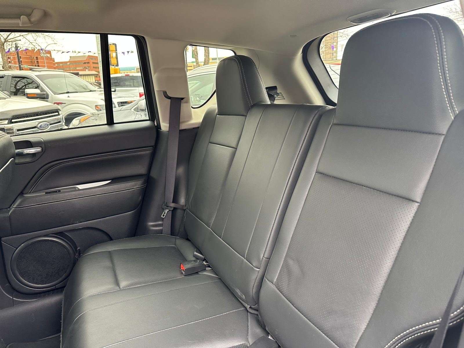 /drivenbyyouautosales/2017-Jeep-Compass-25719700806406065.jpg