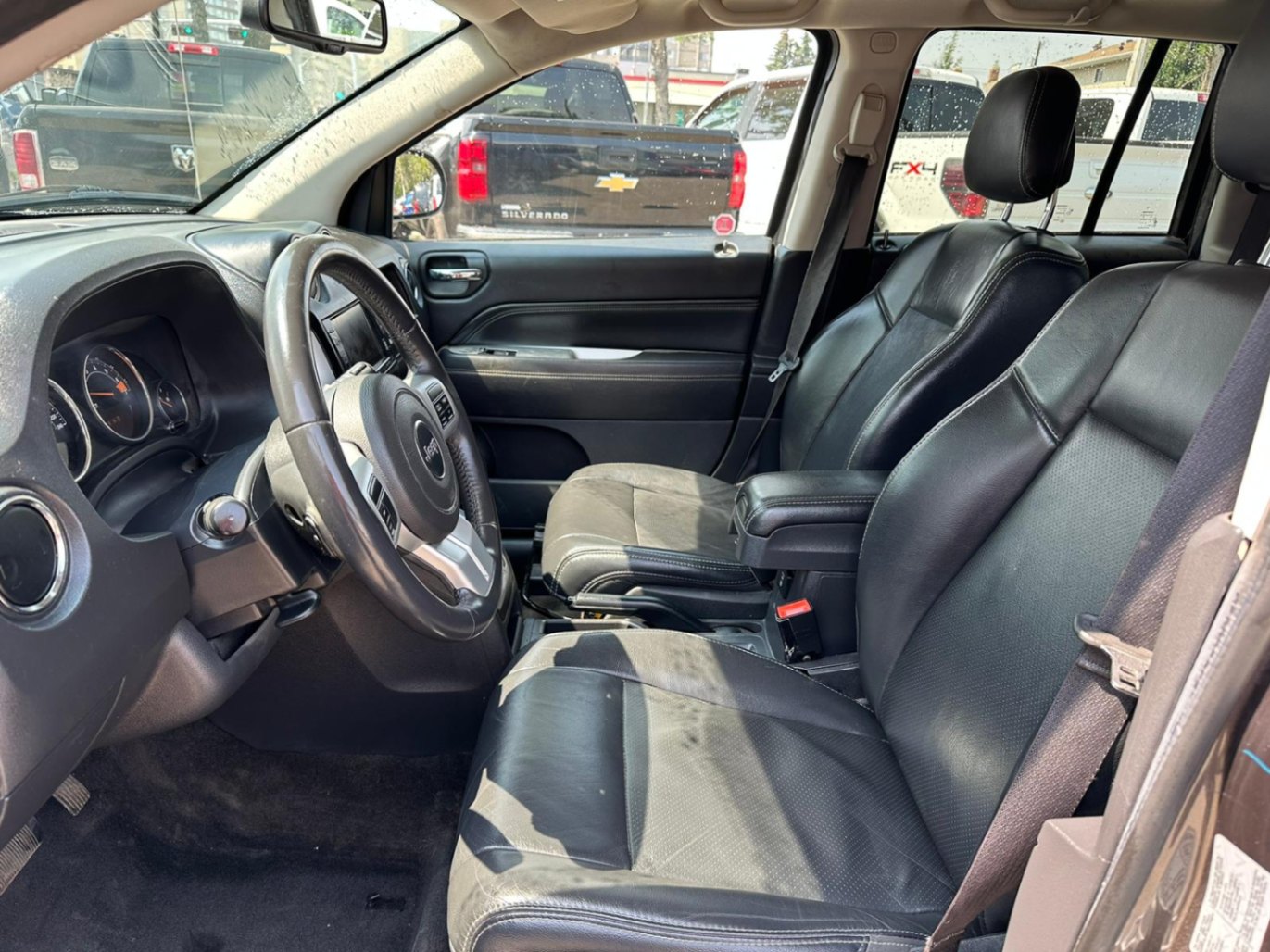 /drivenbyyouautosales/2017-Jeep-Compass-4046078300398004.jpg