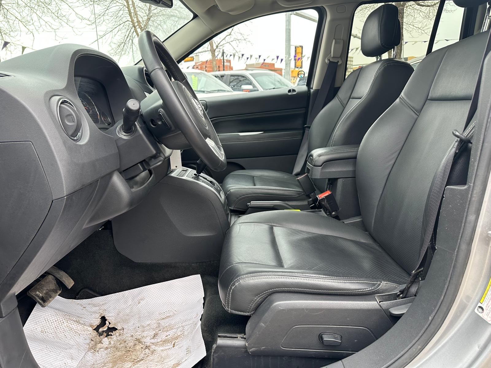 /drivenbyyouautosales/2017-Jeep-Compass-8975060971032458.jpg