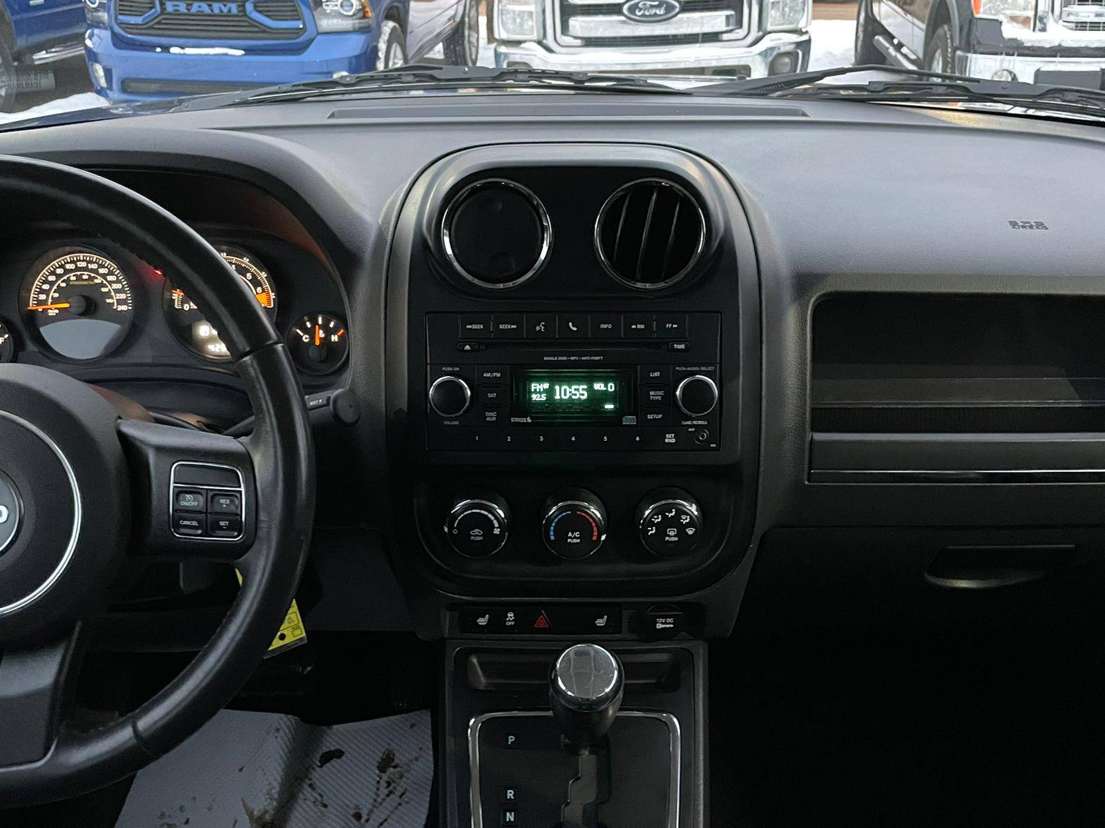 /drivenbyyouautosales/2017-Jeep-Patriot-5193926960310622.jpg