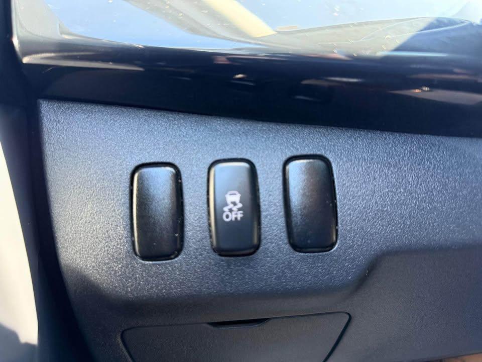 /drivenbyyouautosales/2017-Mitsubishi-Lancer-6917248700602086.jpg