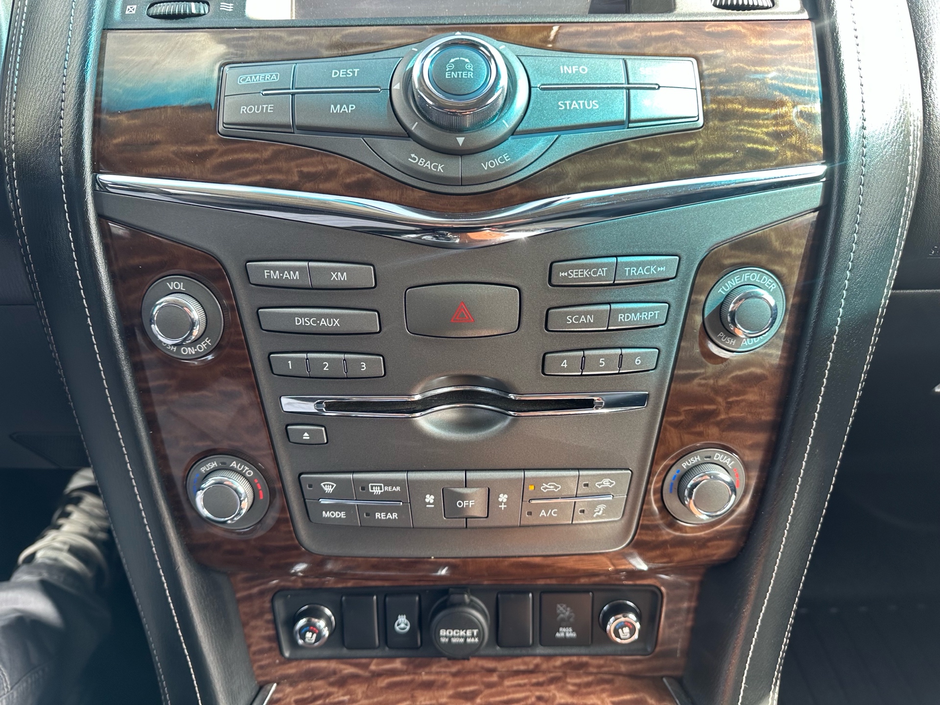 /drivenbyyouautosales/2017-Nissan-Armada-7427230040332513.jpg