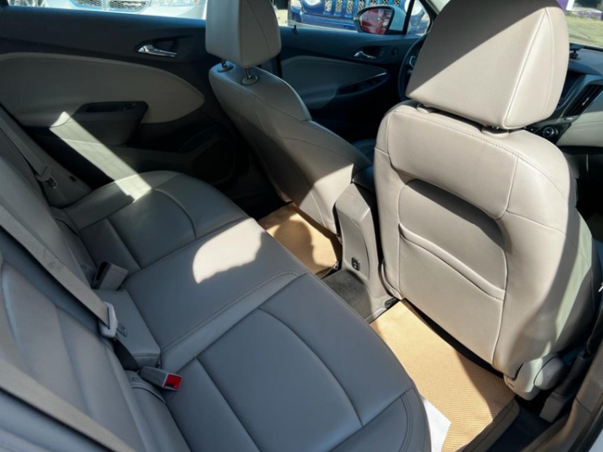 /drivenbyyouautosales/2018-Chevrolet-Cruze-07510005579873336.jpg