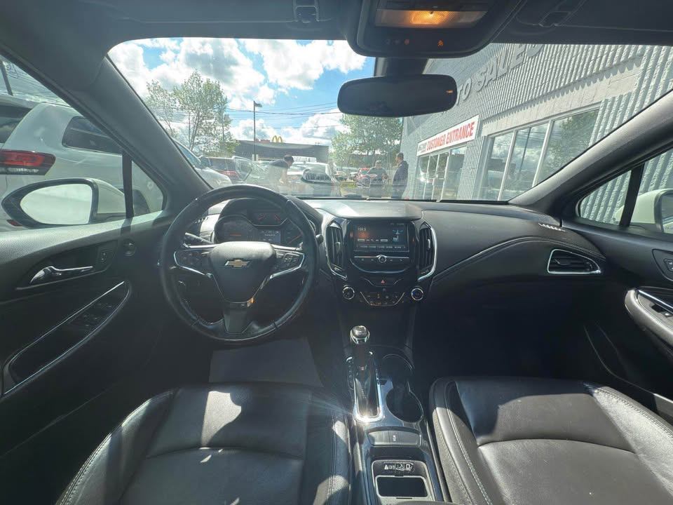 /drivenbyyouautosales/2018-Chevrolet-Cruze-48766290137646684.jpg