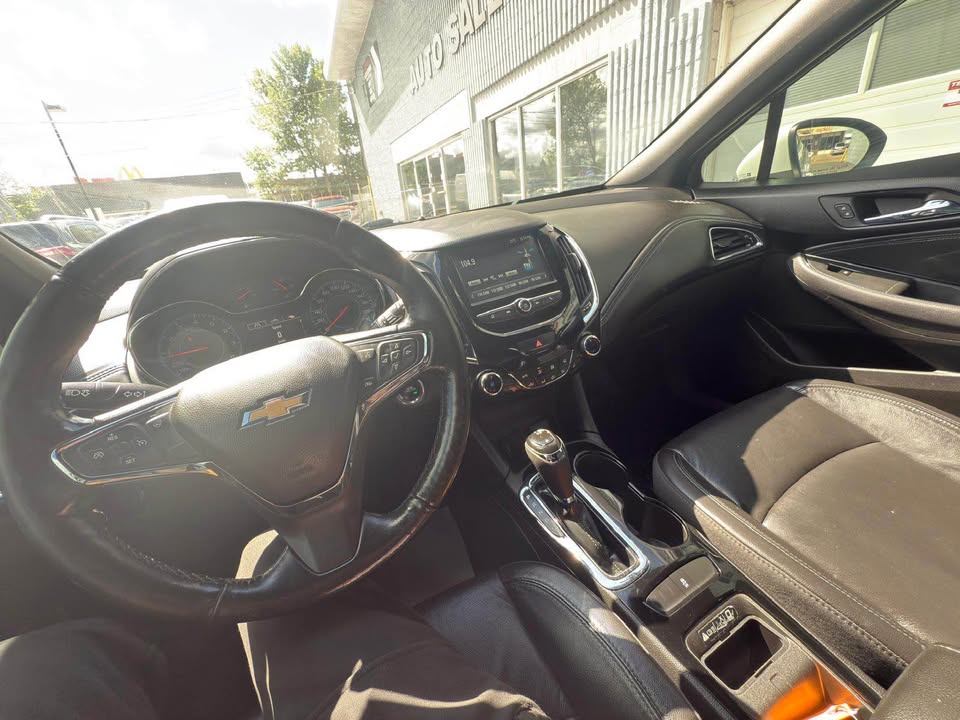 /drivenbyyouautosales/2018-Chevrolet-Cruze-5230209619845432.jpg