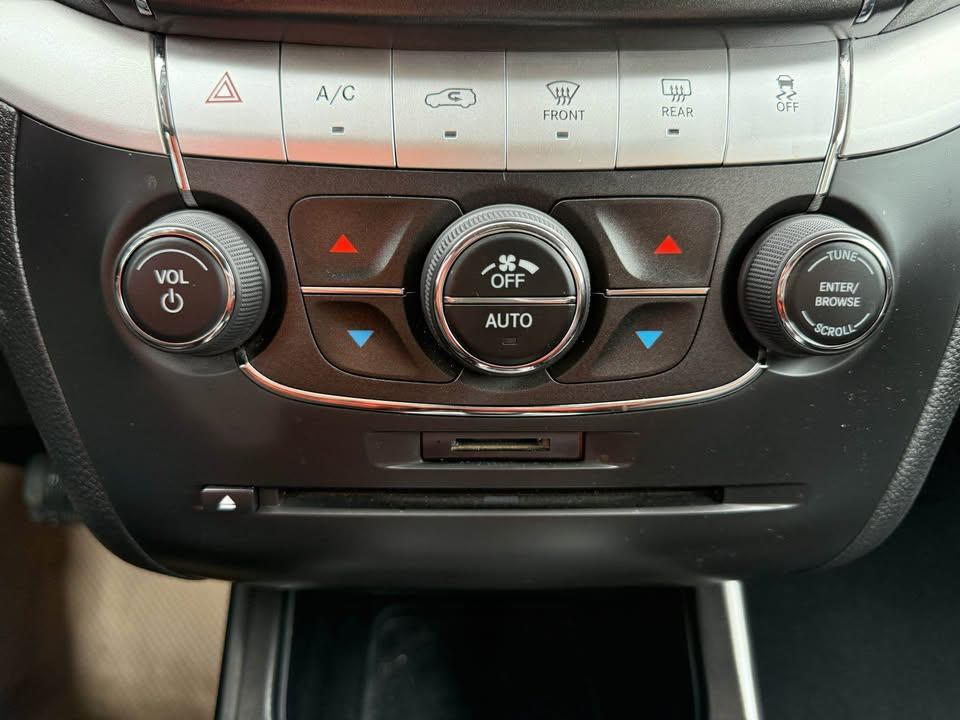 /drivenbyyouautosales/2018-Dodge-Journey-10046568724395044.jpg