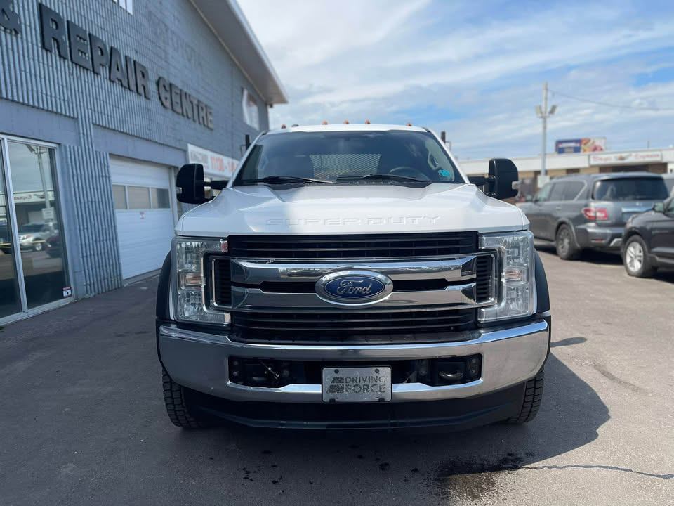 /drivenbyyouautosales/2018-Ford-SuperDuty-5637183983719987.jpg