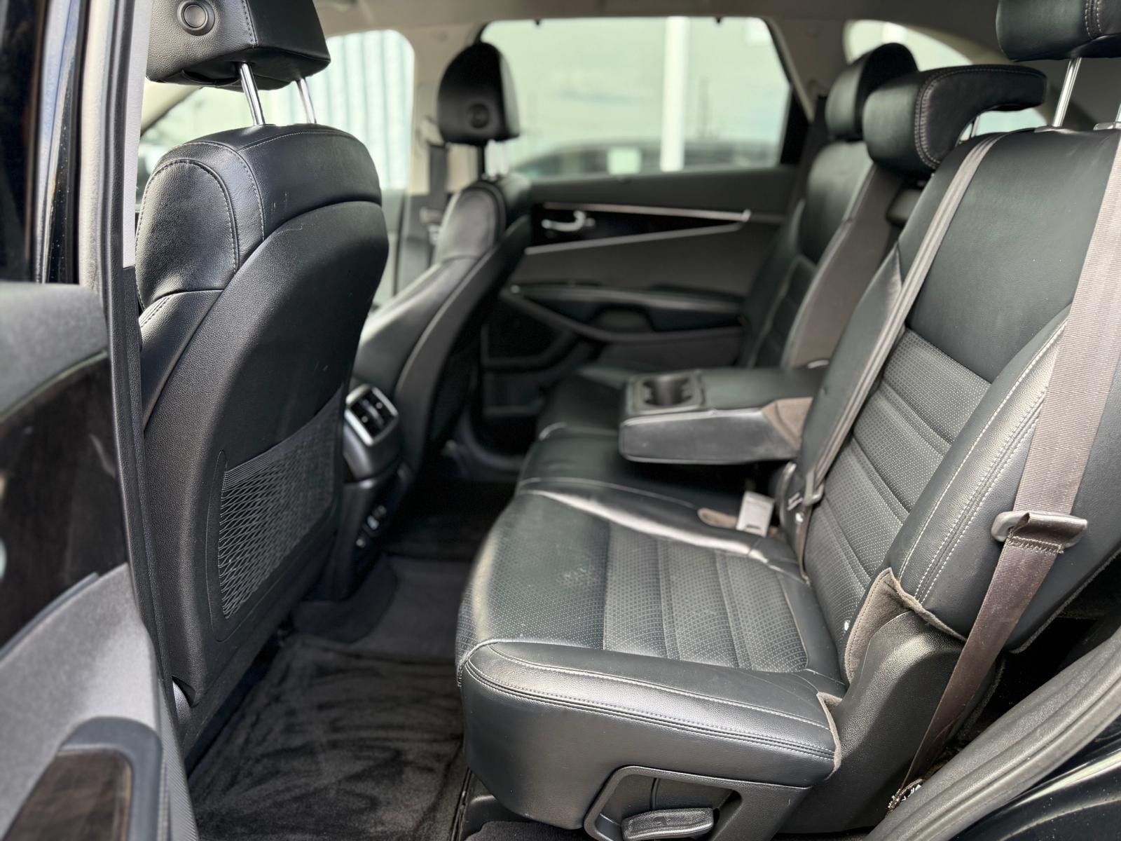 /drivenbyyouautosales/2018-Kia-Sorento-5366193532423851.jpg