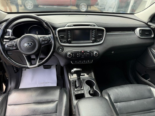 /drivenbyyouautosales/2018-Kia-Sorento-8860775109580166.jpg