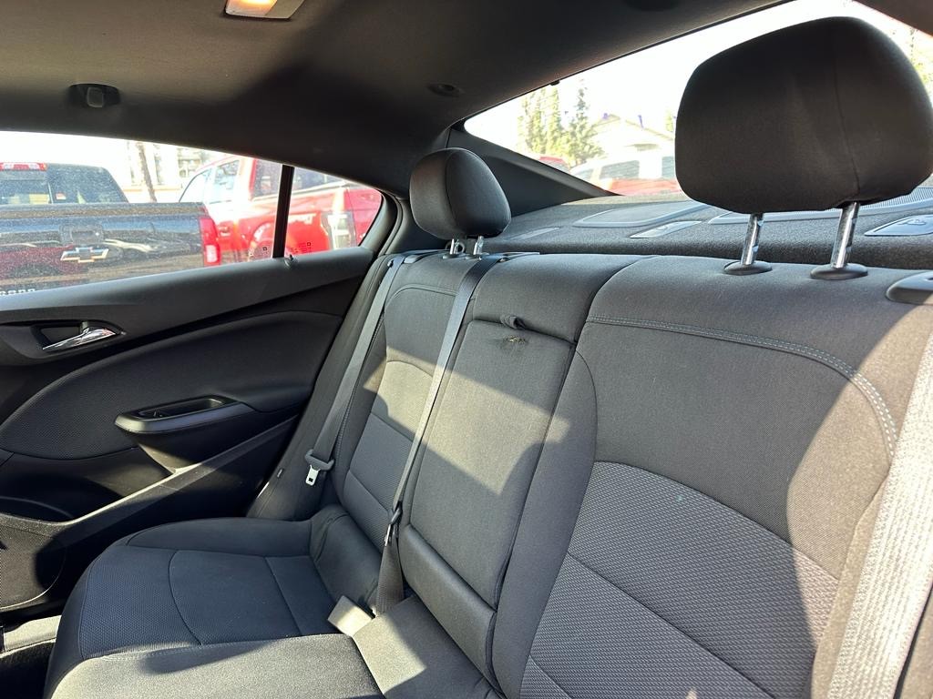/drivenbyyouautosales/2019-Chevrolet-Cruze-2045791501808476.jpg