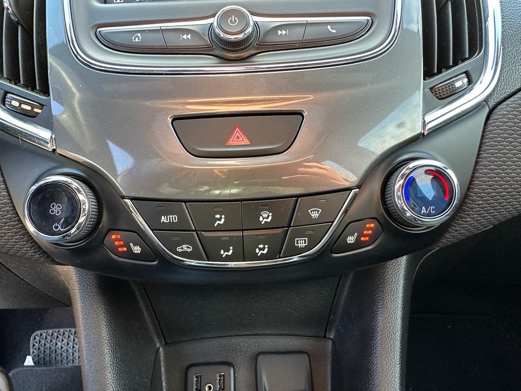 /drivenbyyouautosales/2019-Chevrolet-Cruze-22607884983686288.jpg