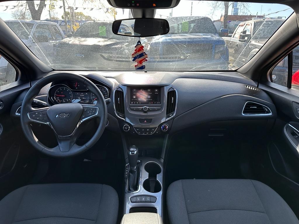 /drivenbyyouautosales/2019-Chevrolet-Cruze-48443807728143295.jpg