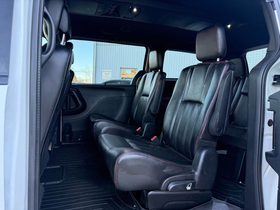 /drivenbyyouautosales/2019-Dodge-GrandCaravan-05495495204924783.jpg