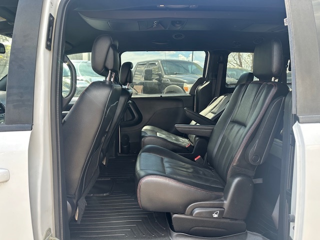 /drivenbyyouautosales/2019-Dodge-GrandCaravan-4813637044761472.jpg