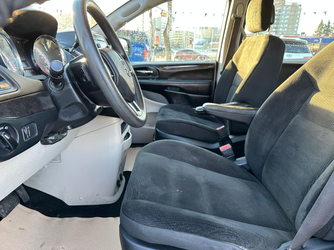 /drivenbyyouautosales/2019-Dodge-GrandCaravan-9110501398659623.jpg