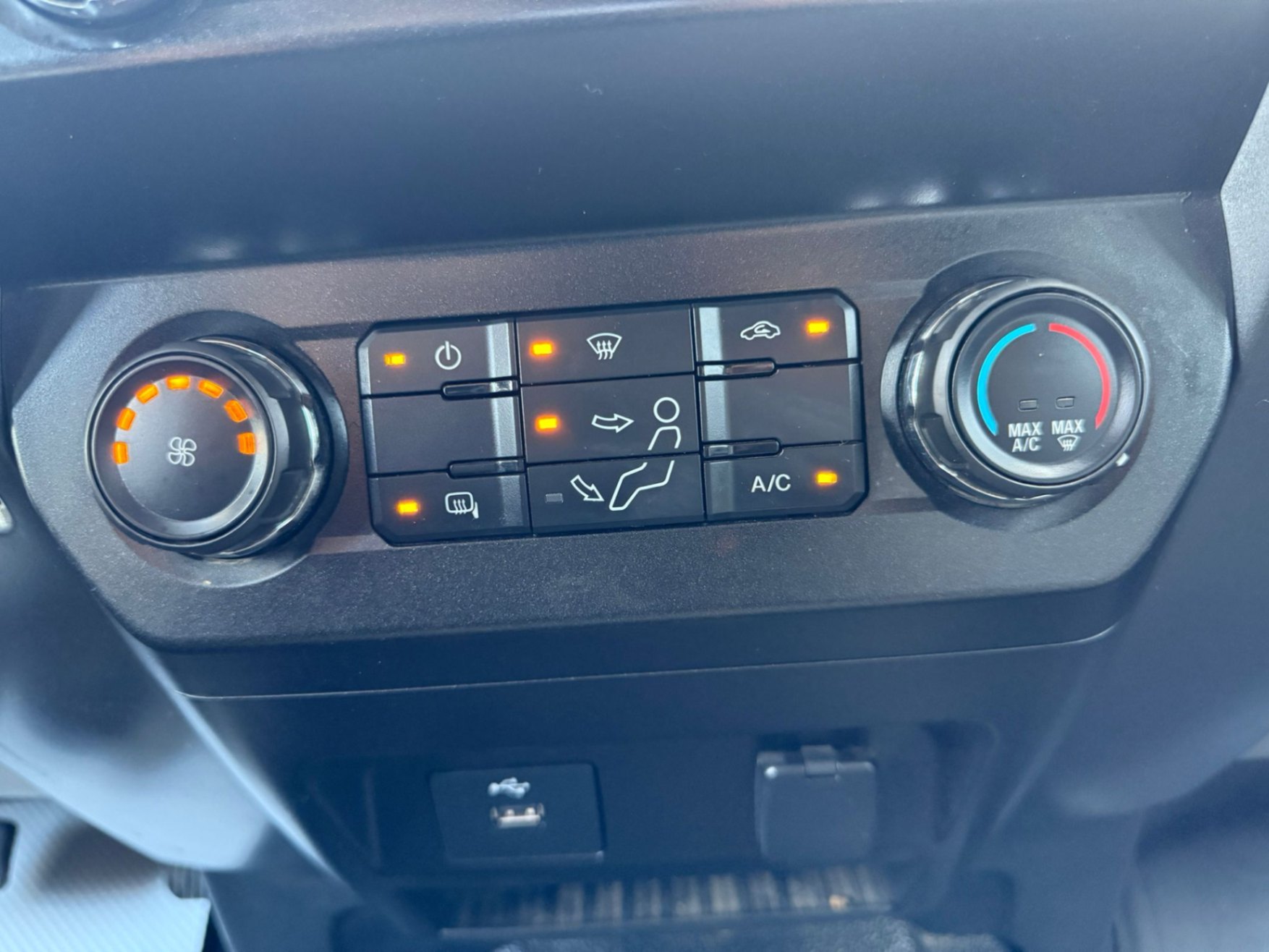 /drivenbyyouautosales/2019-Ford-SuperDuty-32568327931640484.jpg
