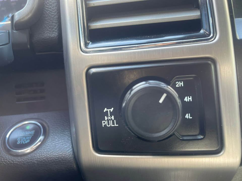 /drivenbyyouautosales/2019-Ford-SuperDuty-439852060043018.jpg