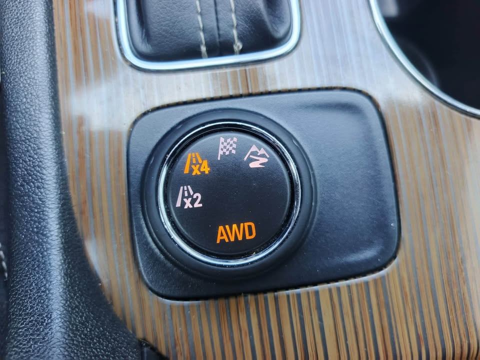 /drivenbyyouautosales/2019-GMC-Acadia-7529267797508647.jpg