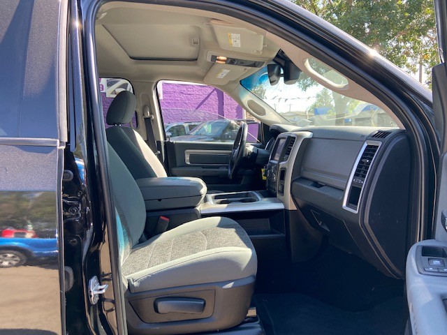 /drivenbyyouautosales/2019-Ram-1500Classic-1004738253218751.jpg