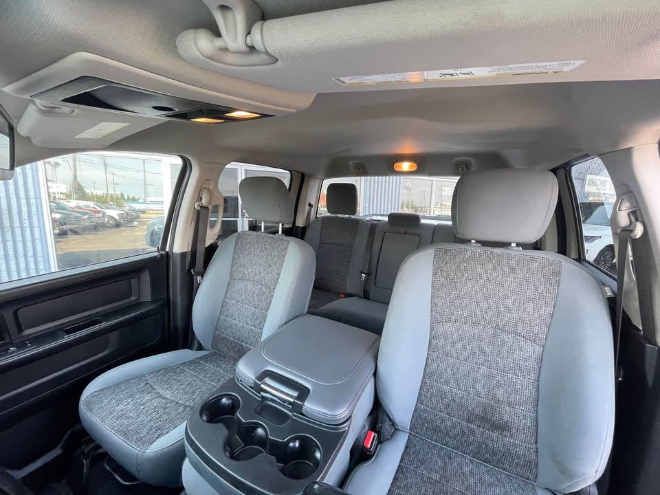 /drivenbyyouautosales/2019-Ram-1500Classic-1121129084839283.jpg