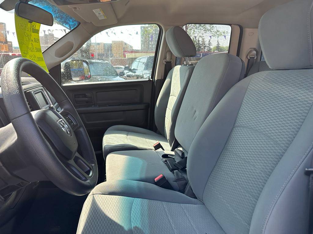 /drivenbyyouautosales/2019-Ram-1500Classic-3452067493913138.jpg