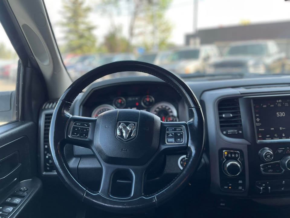 /drivenbyyouautosales/2019-Ram-1500Classic-7857158269518656.jpg