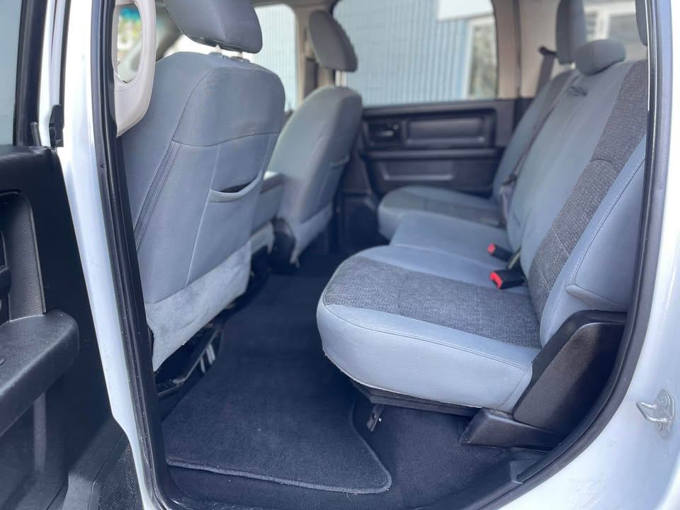 /drivenbyyouautosales/2019-Ram-1500Classic-8541270366447833.jpg