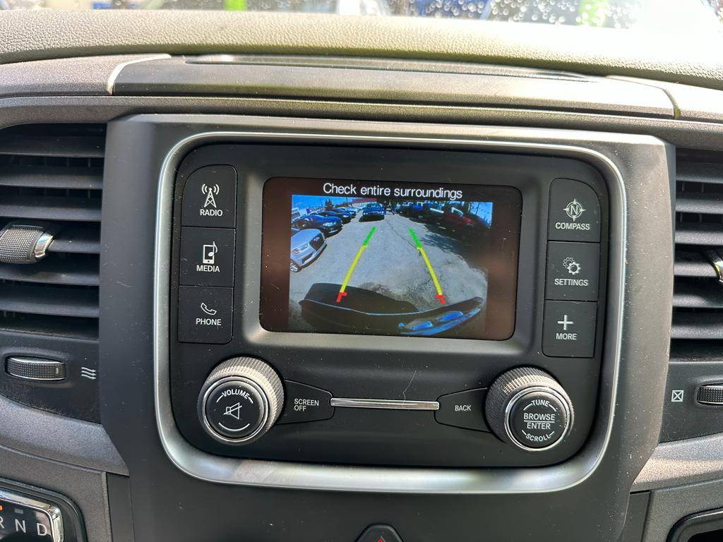 /drivenbyyouautosales/2019-Ram-1500Classic-9919496626263702.jpg