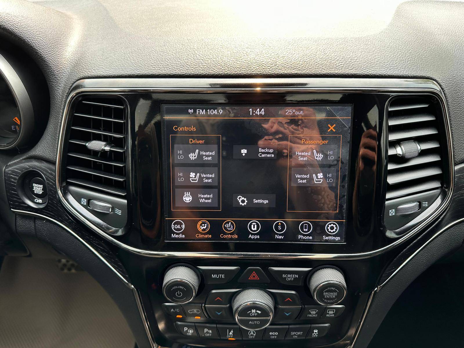 /drivenbyyouautosales/2020-Jeep-GrandCherokee-1689487330750694.jpg