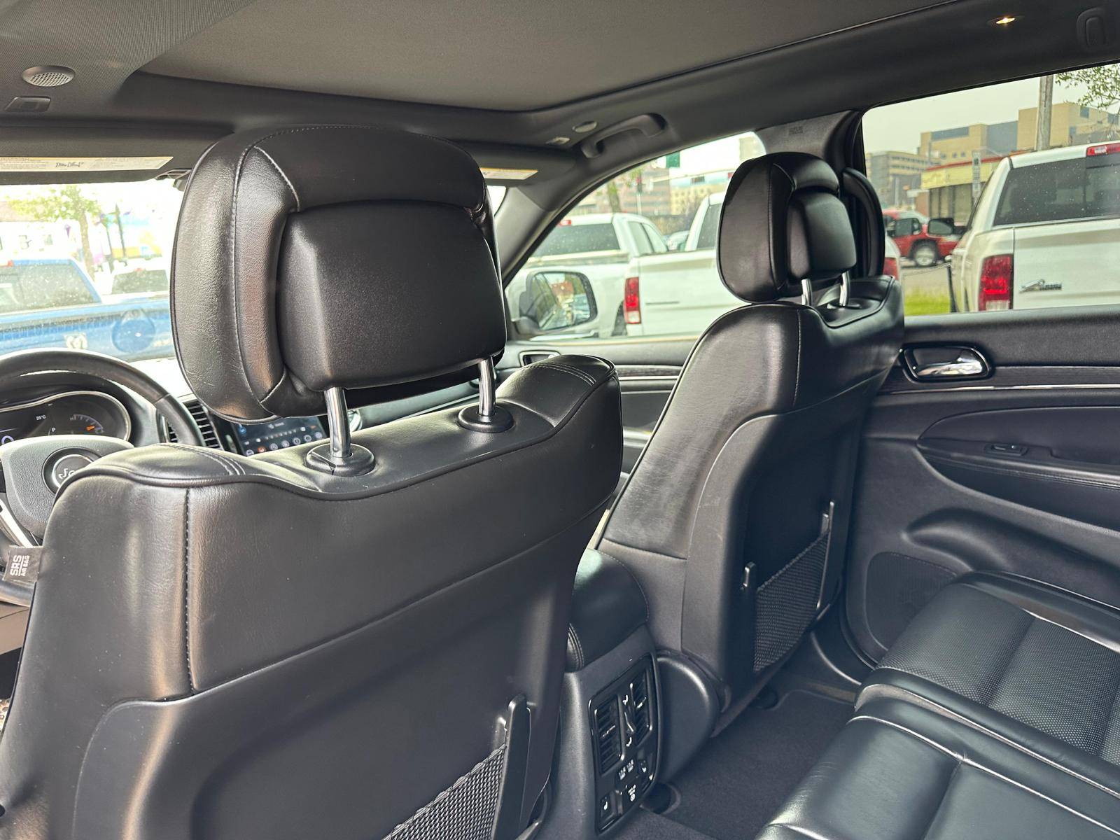 /drivenbyyouautosales/2020-Jeep-GrandCherokee-31056693899651866.jpg
