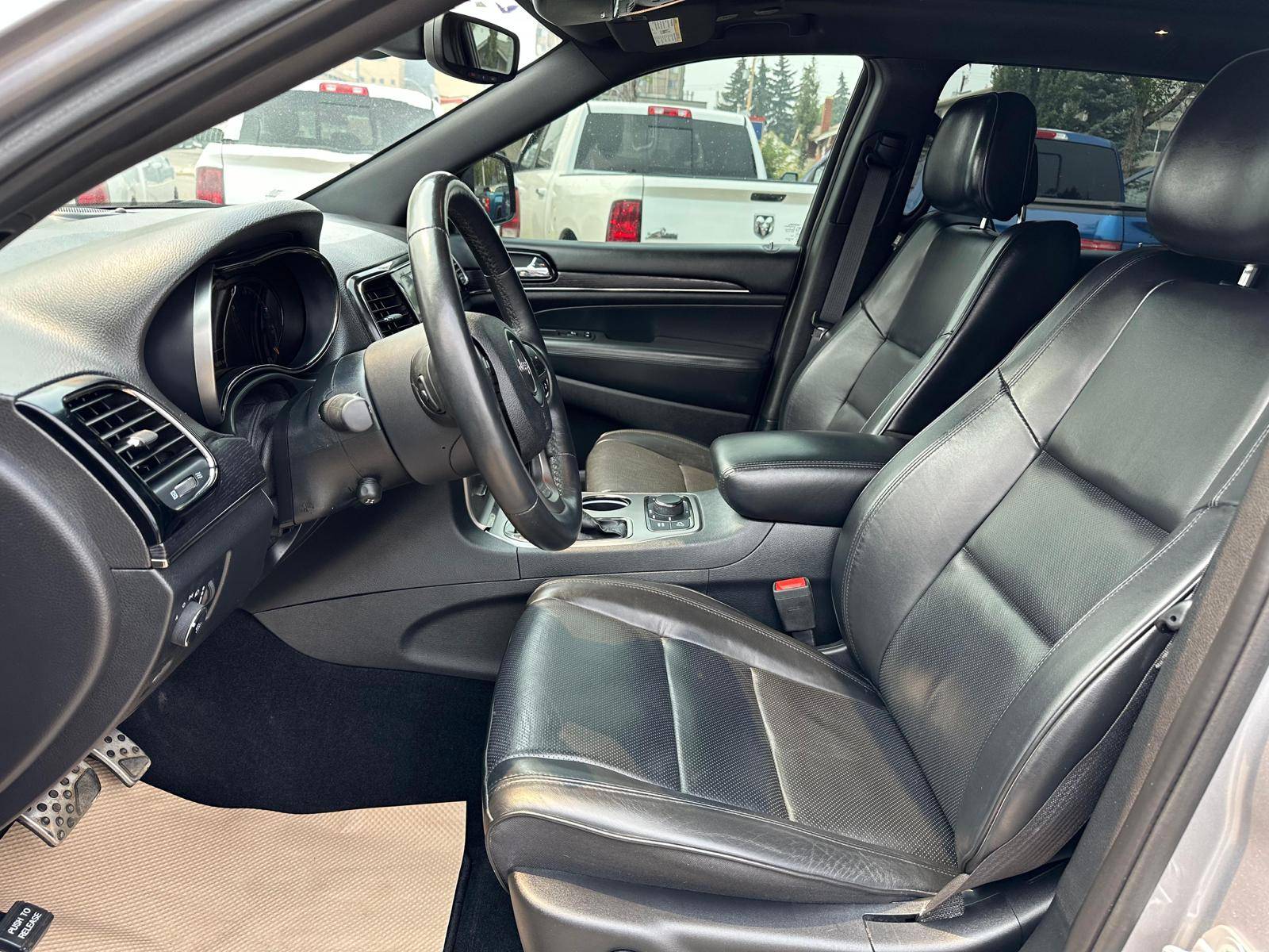 /drivenbyyouautosales/2020-Jeep-GrandCherokee-3999696944430877.jpg