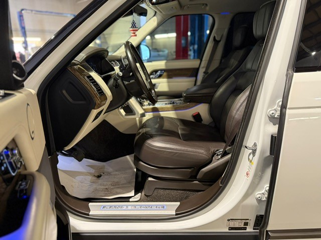 /drivenbyyouautosales/2020-LandRover-RangeRover-16261084455765928.jpg
