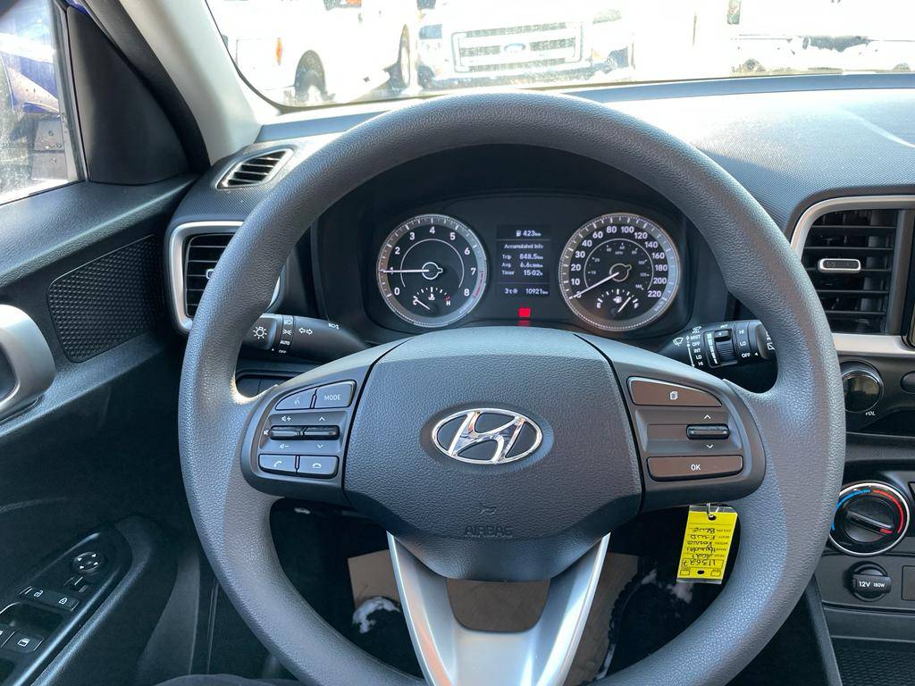 /drivenbyyouautosales/2021-Hyundai-Venue-32873734089213835.jpg