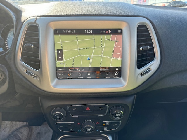 /drivenbyyouautosales/2021-Jeep-Compass-30000998070360074.jpg
