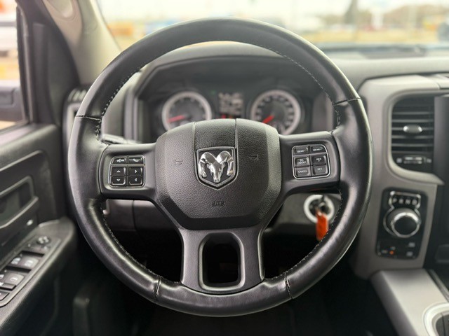 /drivenbyyouautosales/2022-Ram-1500Classic-3475201065941853.jpg